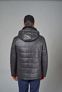 Черная куртка со строчкой